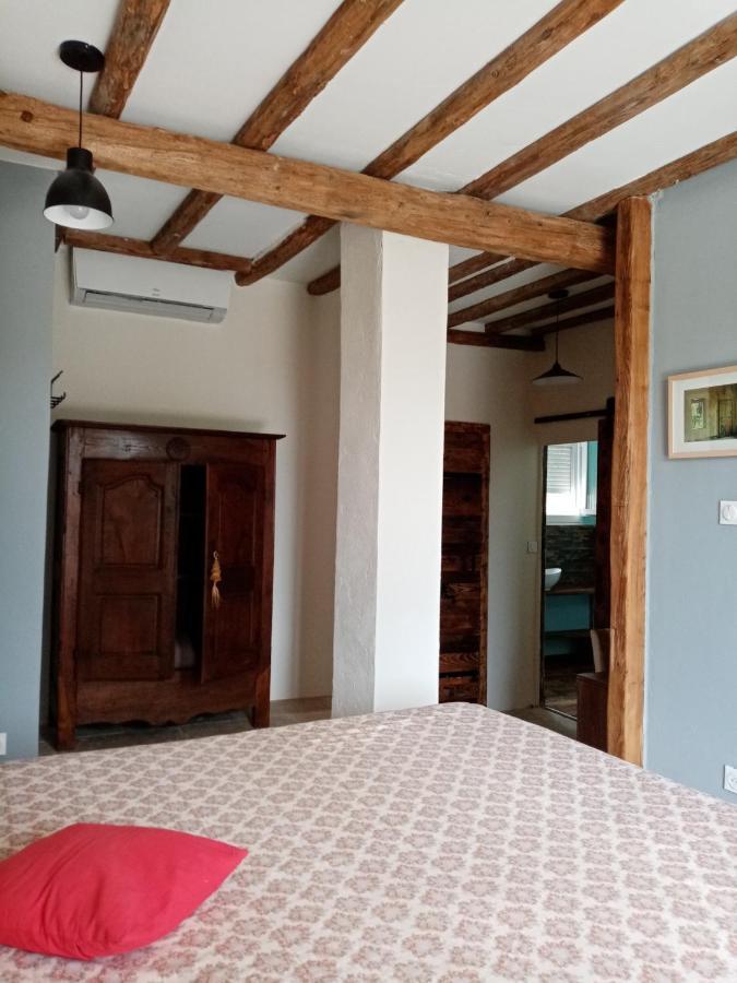 Bed and Breakfast L'Atelier Saint-Maximin  Экстерьер фото