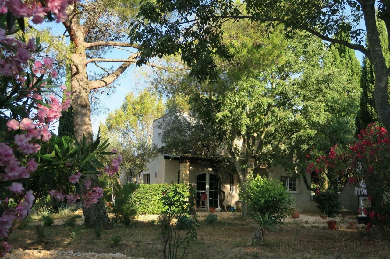 Bed and Breakfast L'Atelier Saint-Maximin  Экстерьер фото