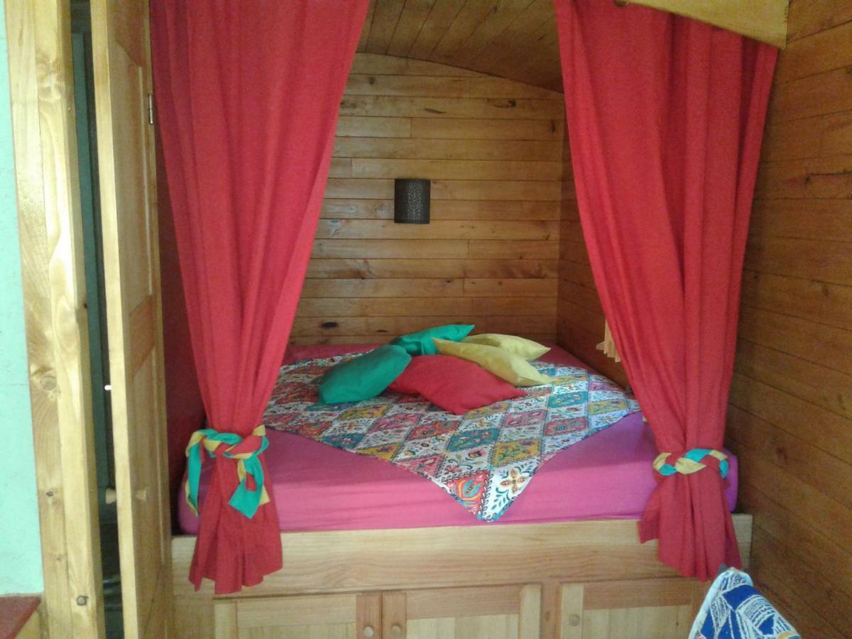 Bed and Breakfast L'Atelier Saint-Maximin  Экстерьер фото