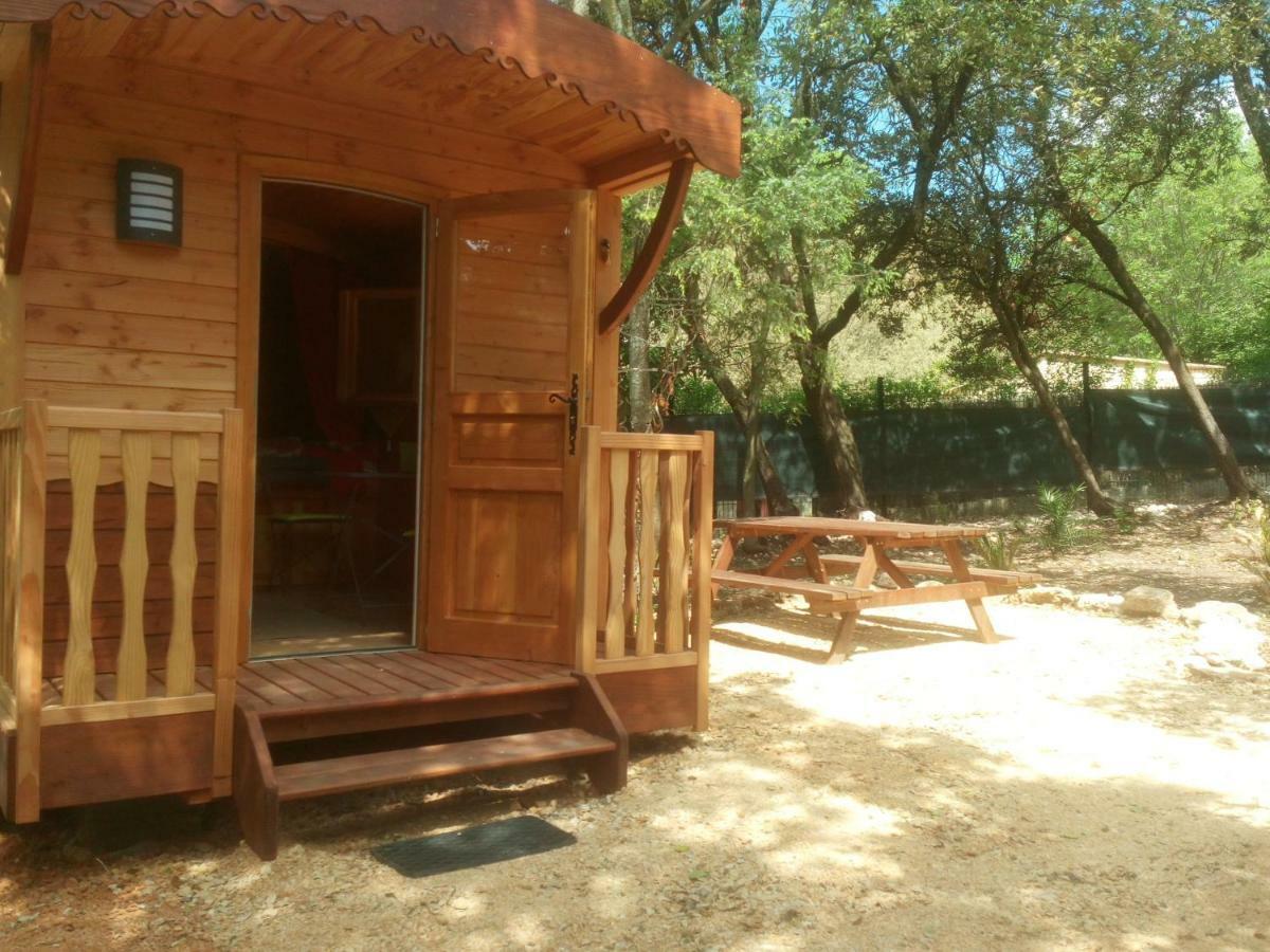 Bed and Breakfast L'Atelier Saint-Maximin  Экстерьер фото